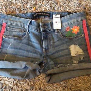 express shorts
